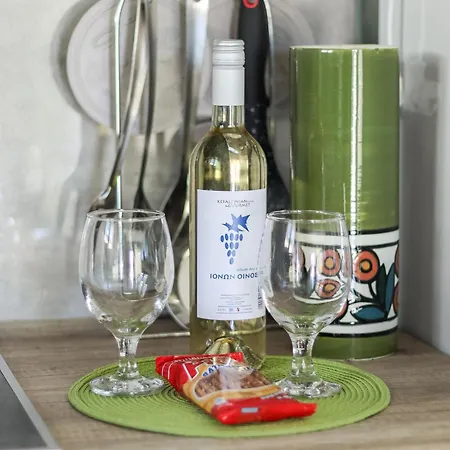 Paris ηοuse At Ratzakli Casa vacanze